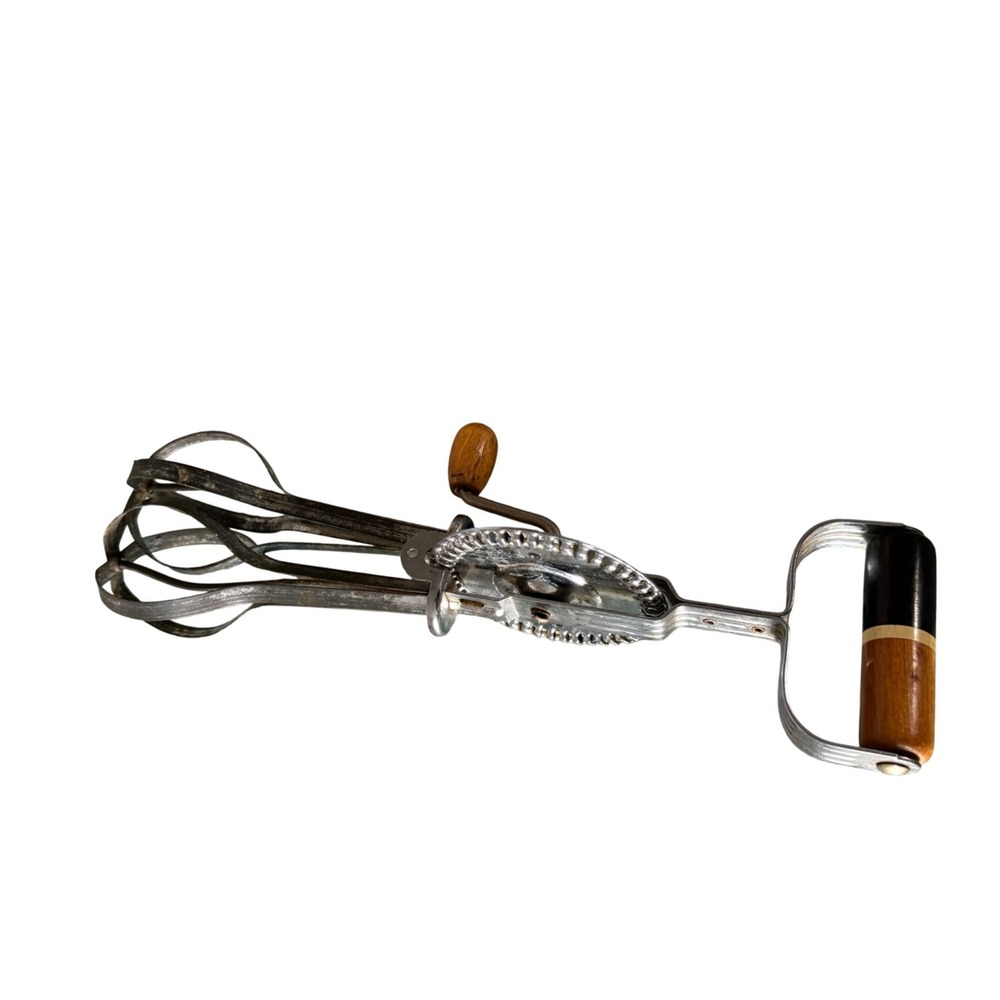 Vintage Ekco High Speed Beater Hand Crank Egg Mixer Wood Handle Made in‎ USA